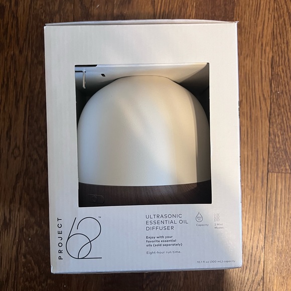 New In Box - Project 62 300ml Woodgrain Oil Diffuser - Picture 4 of 5
